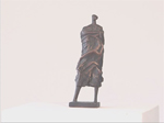 Gewandfigur aus Bronze